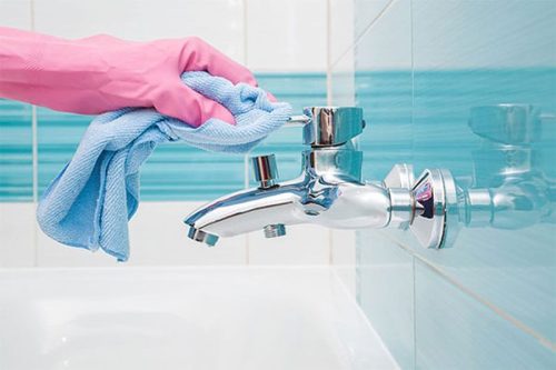 بهترین روش تمیز کردن و برق انداختن شیرآلات چیست ؟ 4 برق انداختن شیرآلات